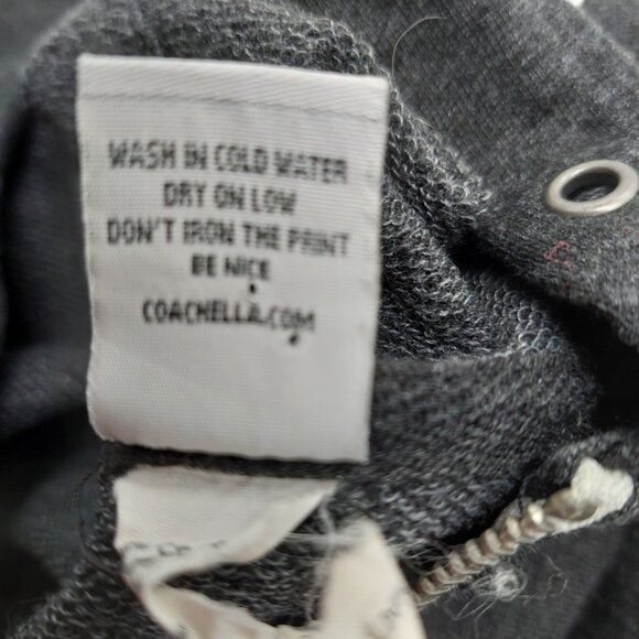 Coachella Hoodie 2016 Sweatshirt Hoodie Official w  Lineup Size Small - Picture 11 of 11